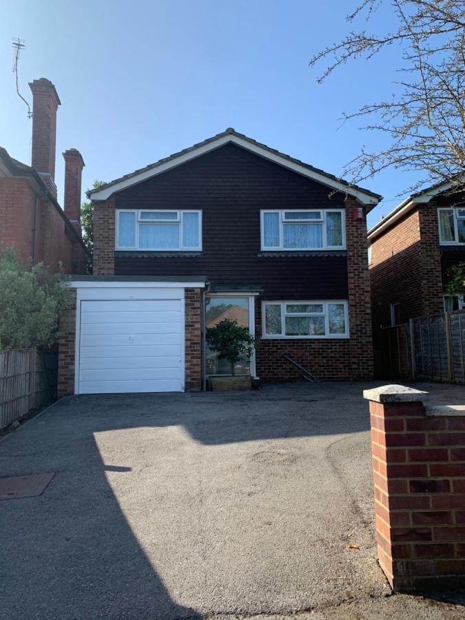 Executive 4 Bedroom Bassett House Holiday home