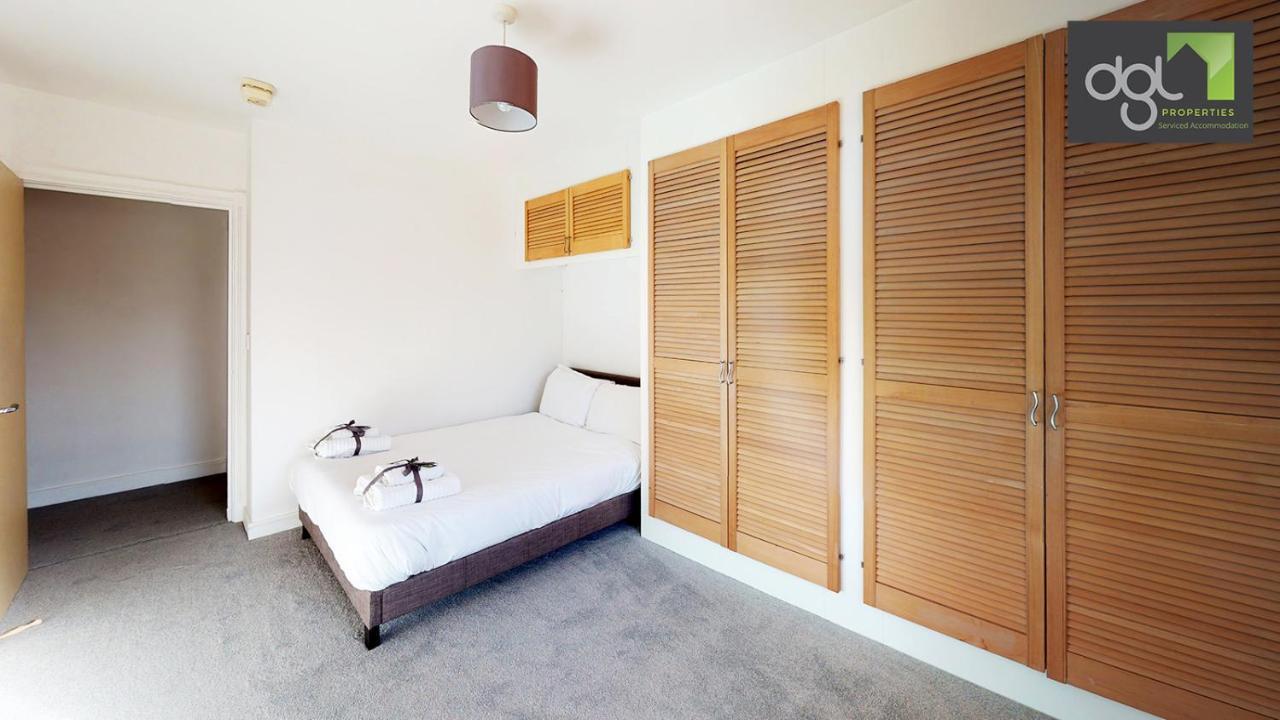 2 Bedroom Dgl Serviced City Centre Southampton