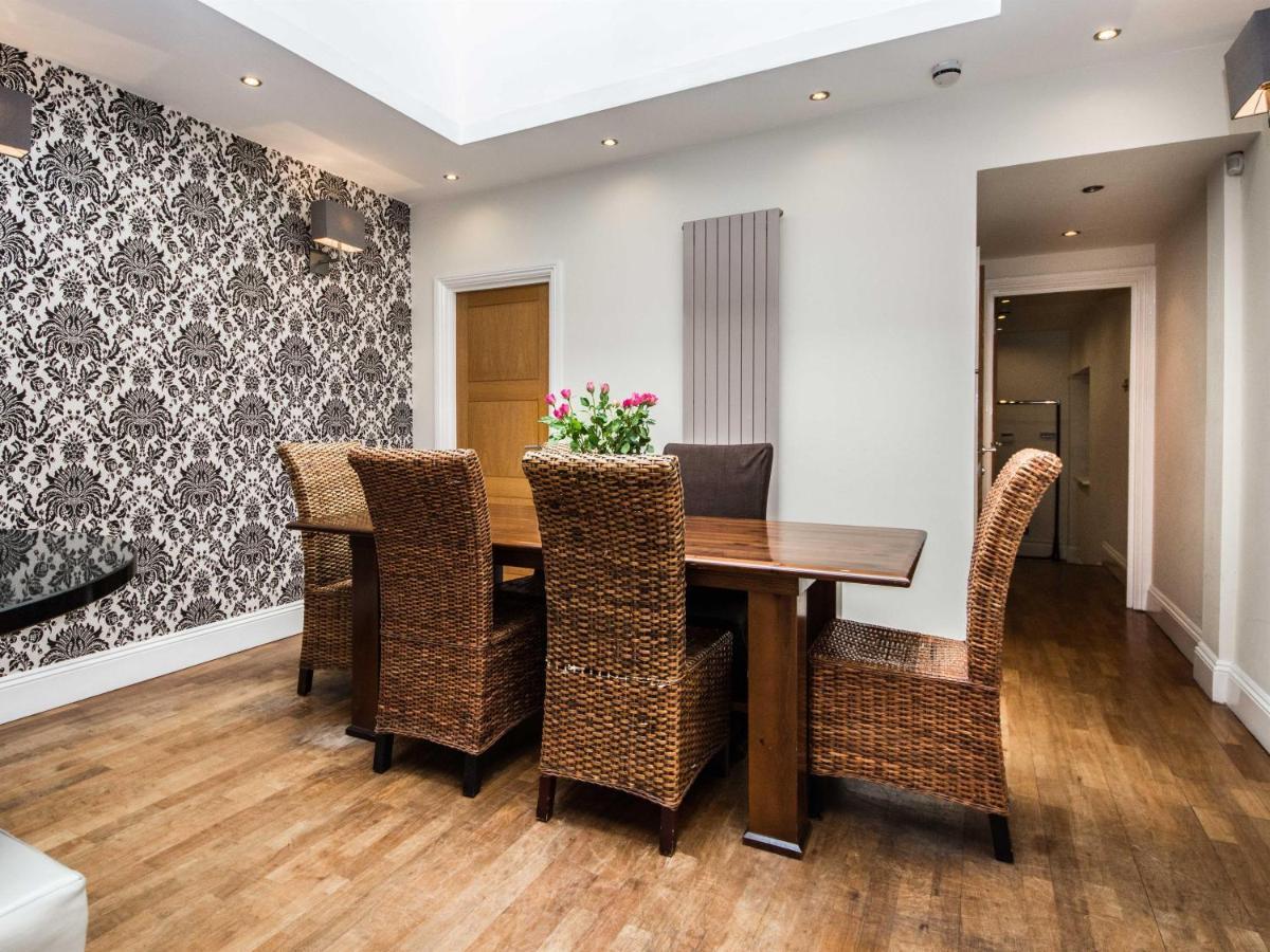 Apartment 31 Queens Terrace