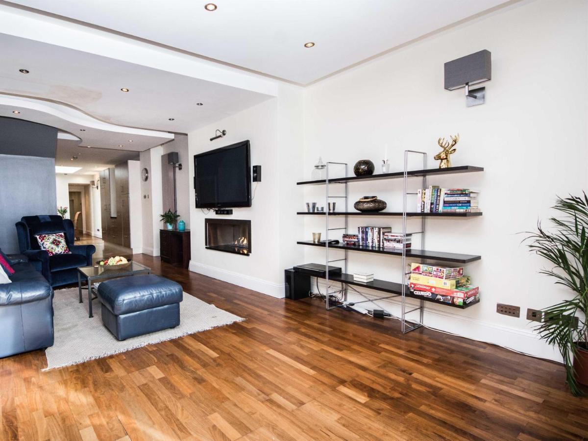Apartment 31 Queens Terrace