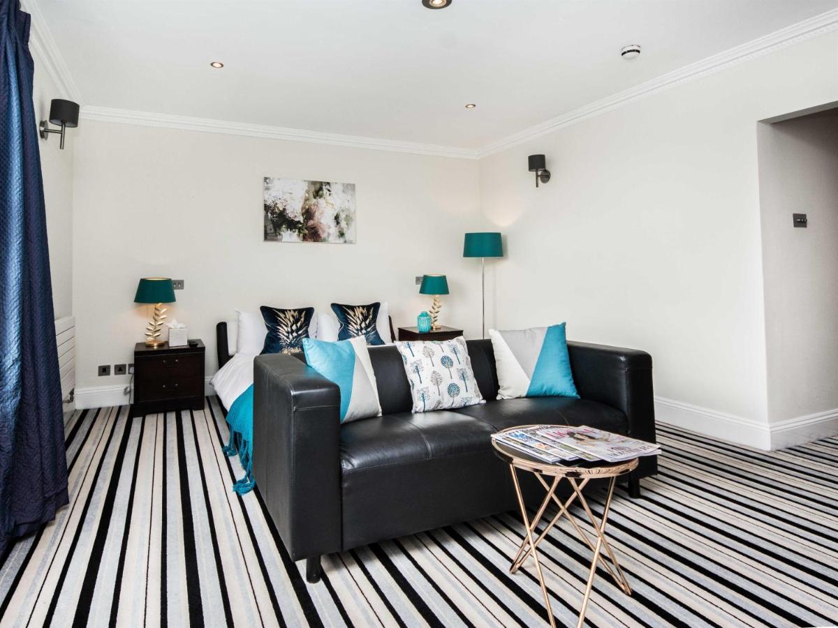 31 Queens Terrace Southampton