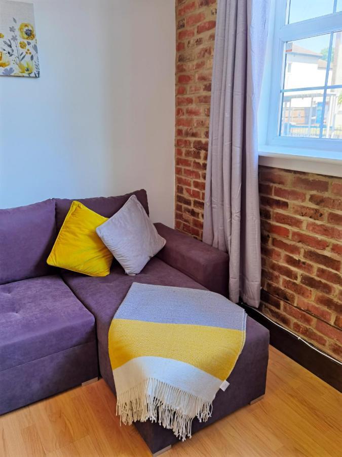Apartamento Flat 3 Lovely Spacious Available For Guests Parking Wifi *