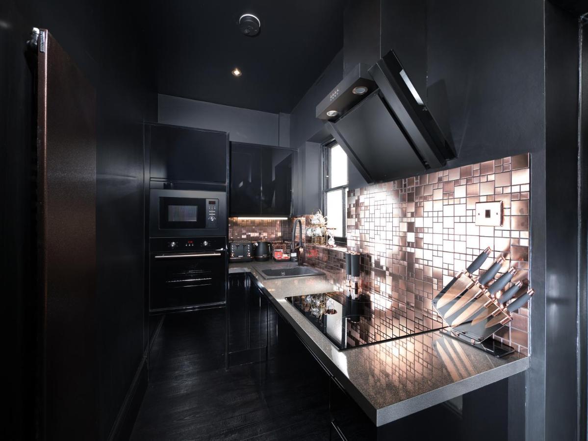 Sanctum Apartment *
