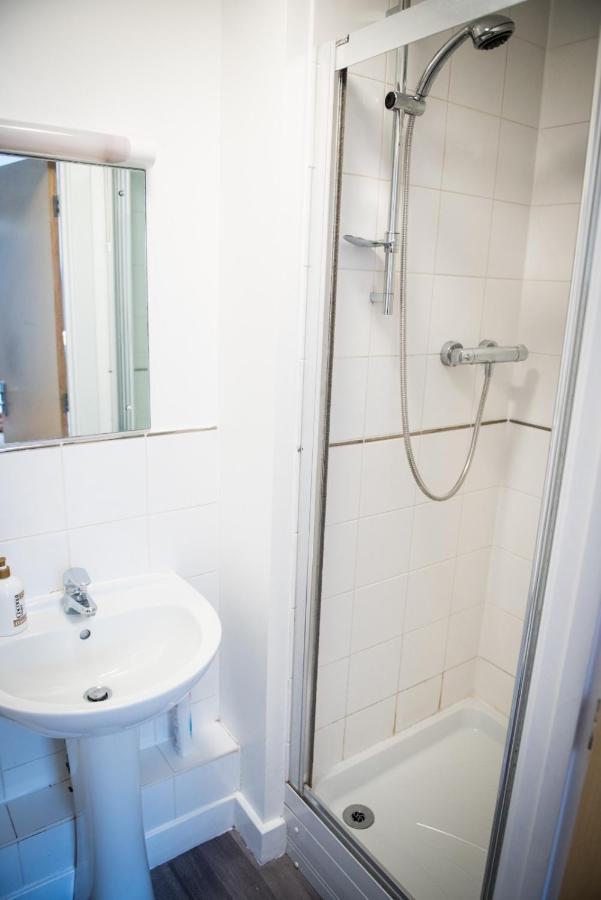 Stylish Two Bed With Secure Parking * Southampton