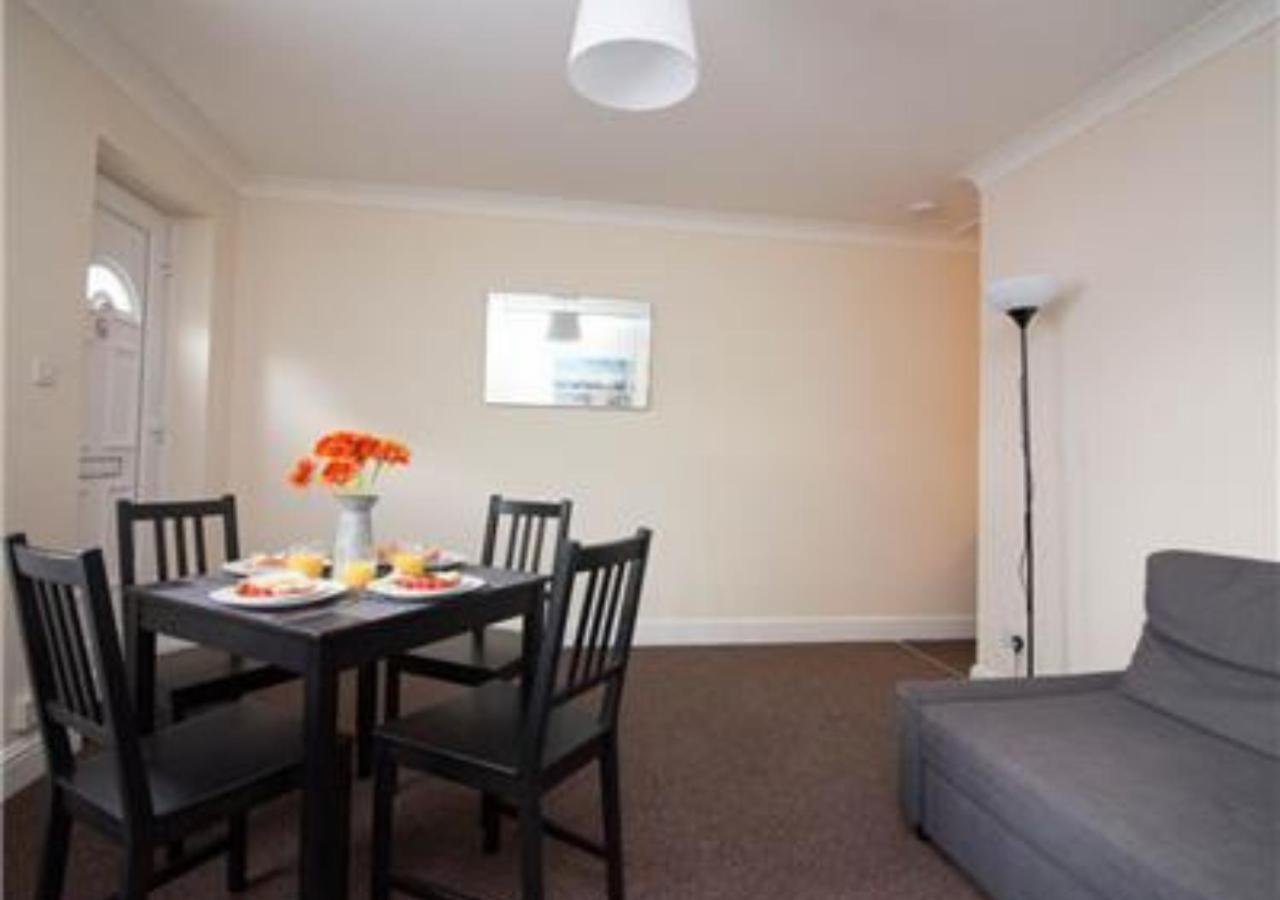 Stayzo Penthouse 2- Premier * Southampton