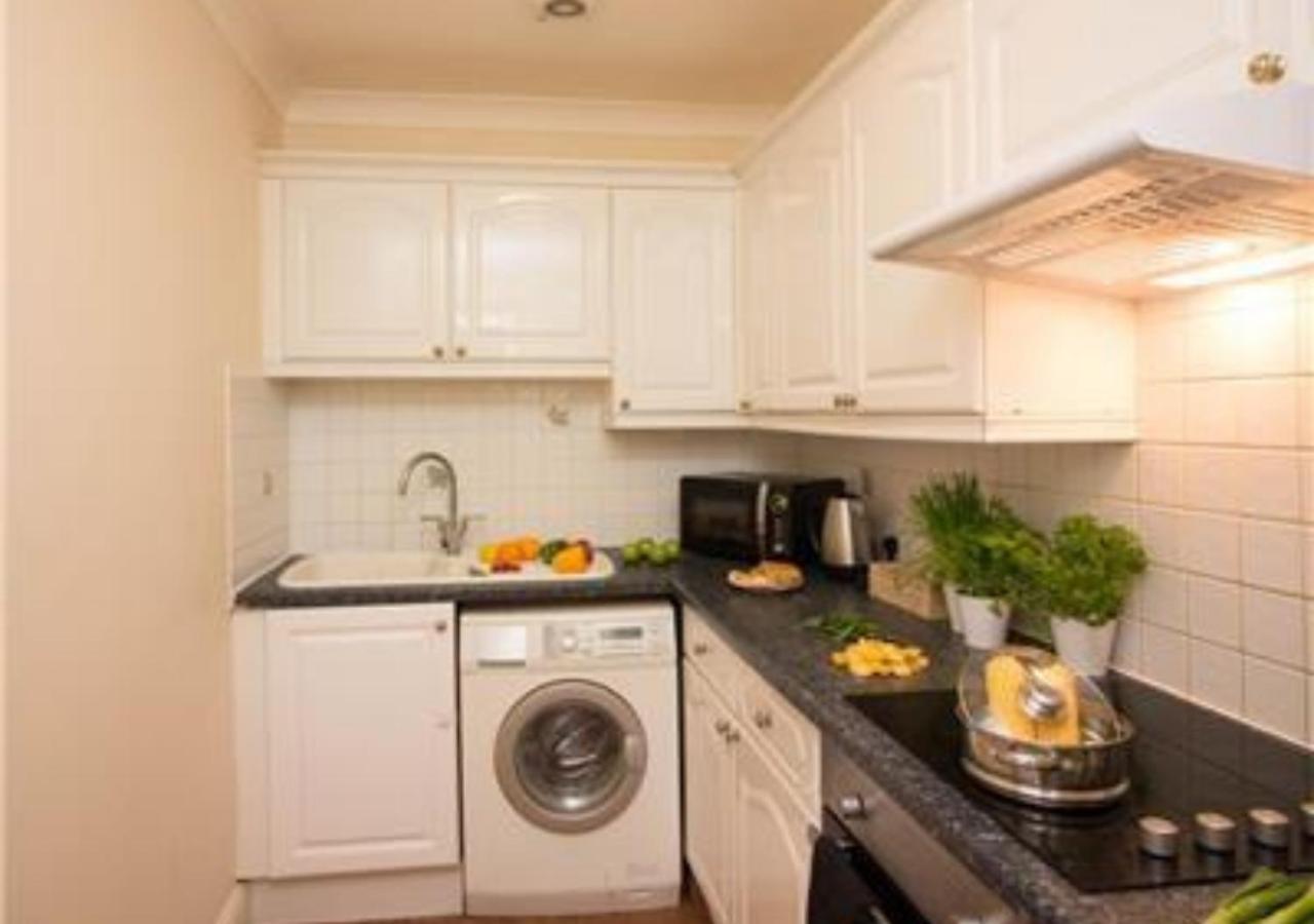 Apartment Stayzo Penthouse 2- Premier Southampton