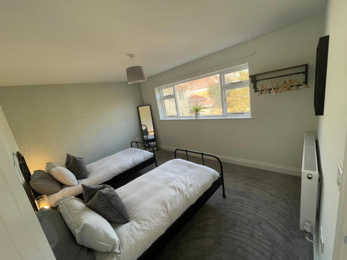 Great For Contractors- Free Parking Apartment