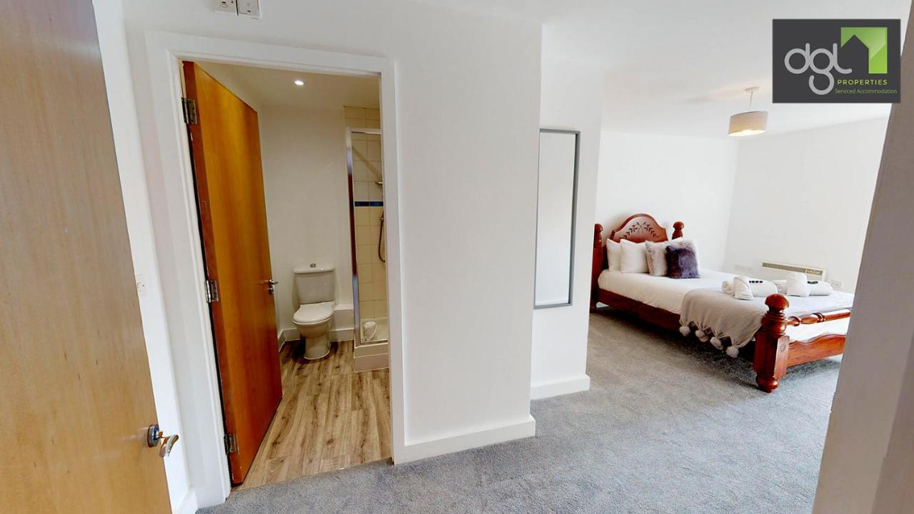 Dgl Properties Serviced 2 Bedroom Ocean Village Apartamento Southampton