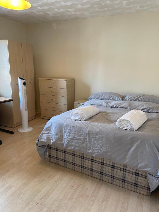Blackberry Self-catering Capsule hotel Southampton