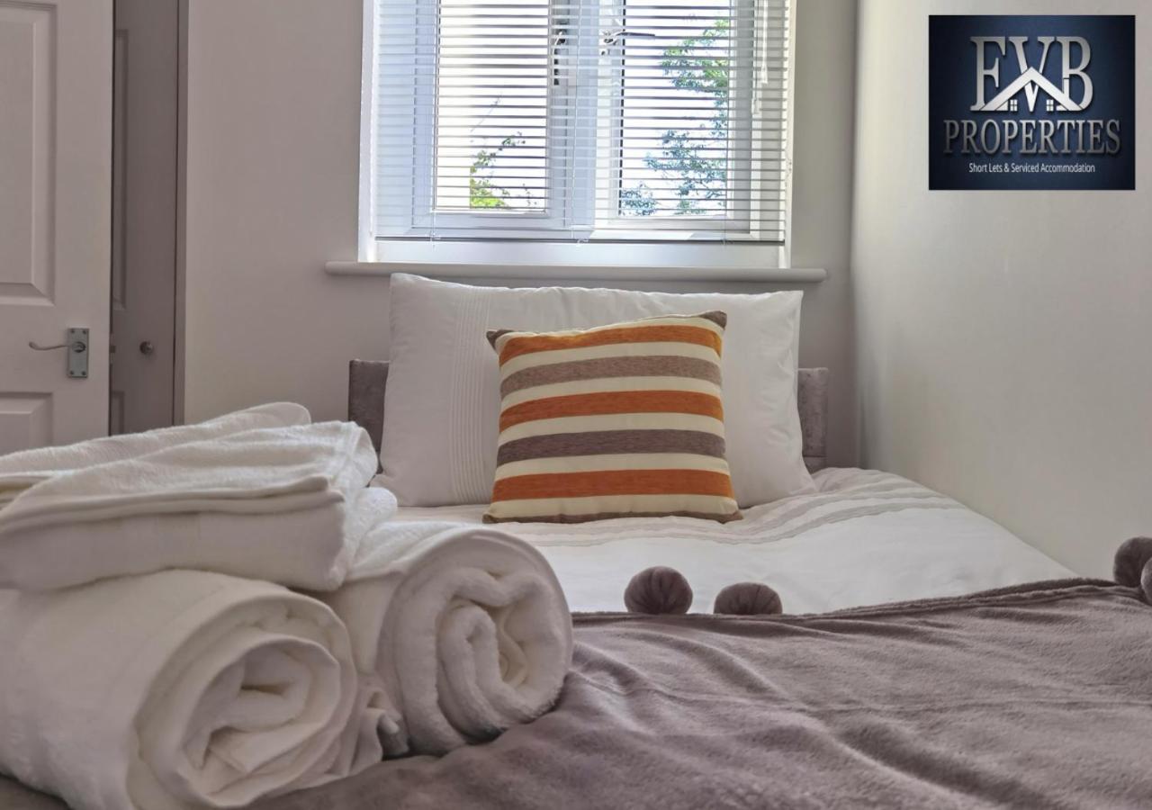 Spireview: Titanic-inspired 2-bedroom In