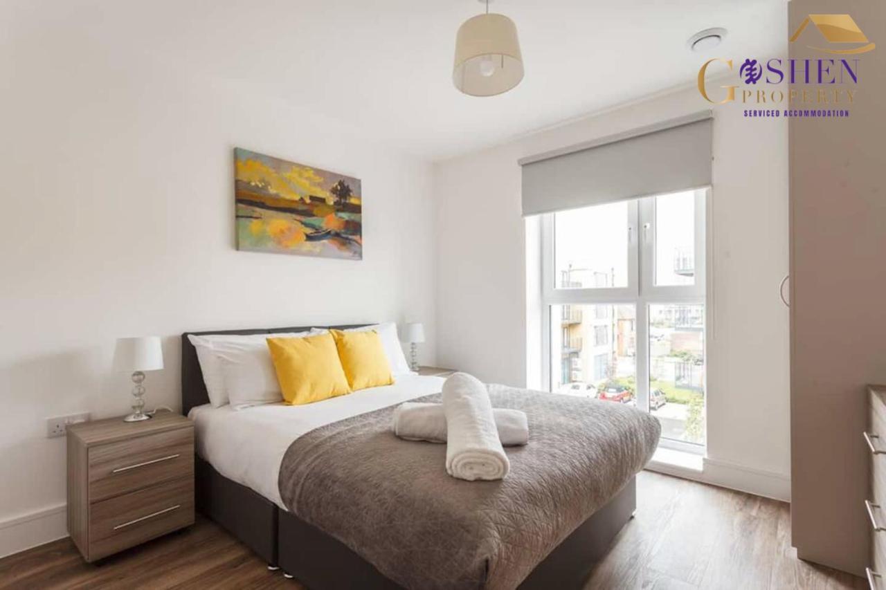 Apartment 2 Bedroom Chapel Riverside At Goshen Serviced Southampton, Free Wifi & Parking Southampton