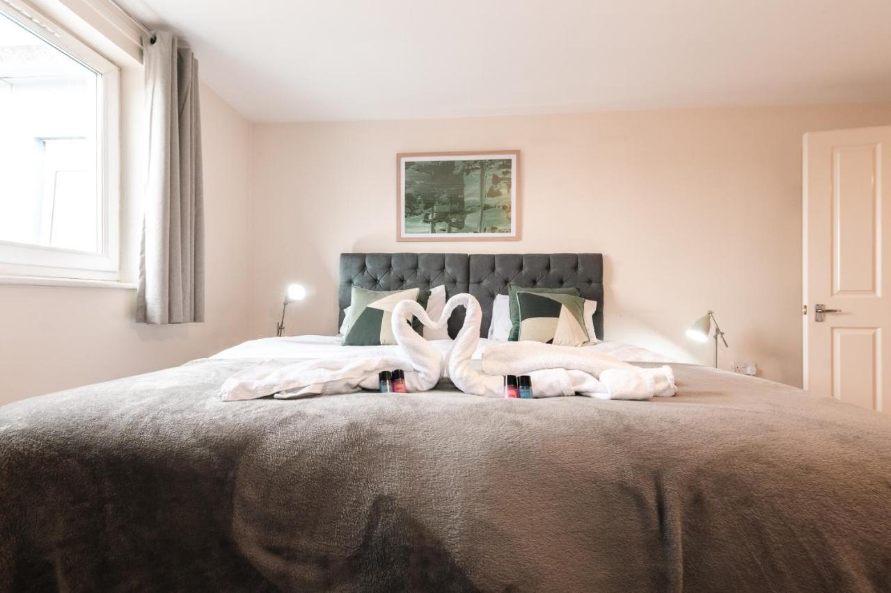 Apartment Centre Loft: Spacious 3-bed With Secure Parking Southampton