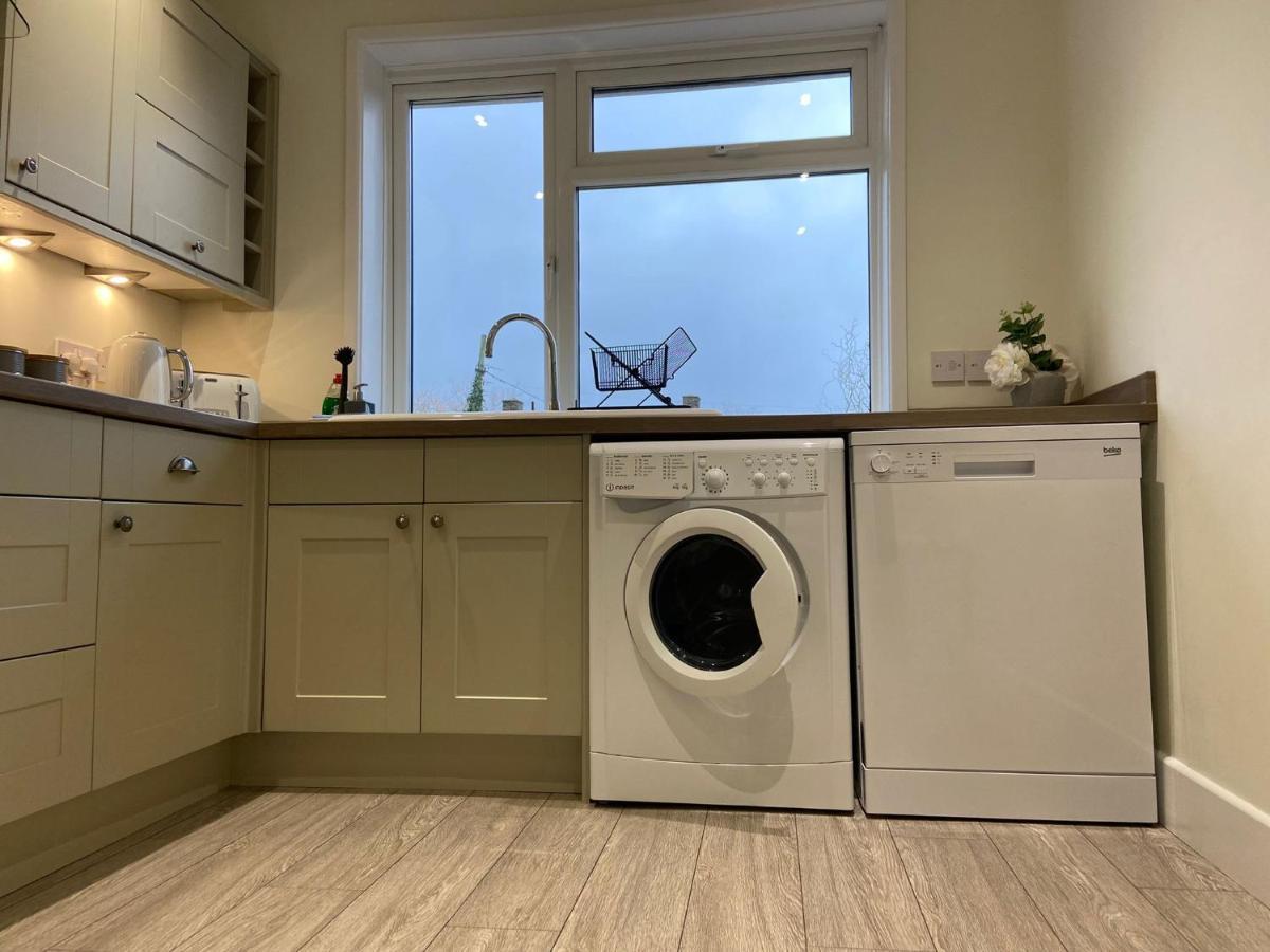 Gladstone By Bluebell Apartment