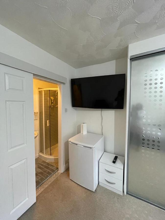 Casa de hóspedes Alder En-suites Self-catering With Private Shower 1