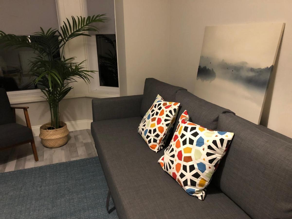 Three Bedroom With Garden * Southampton