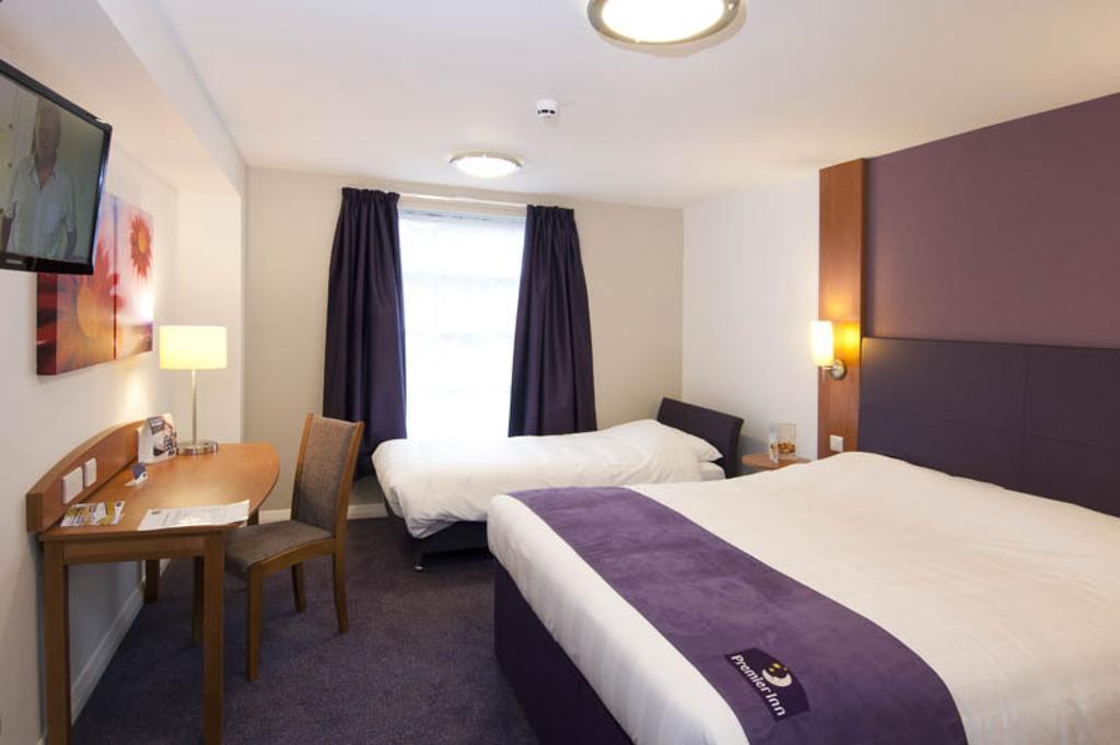 Premier West Quay 3*