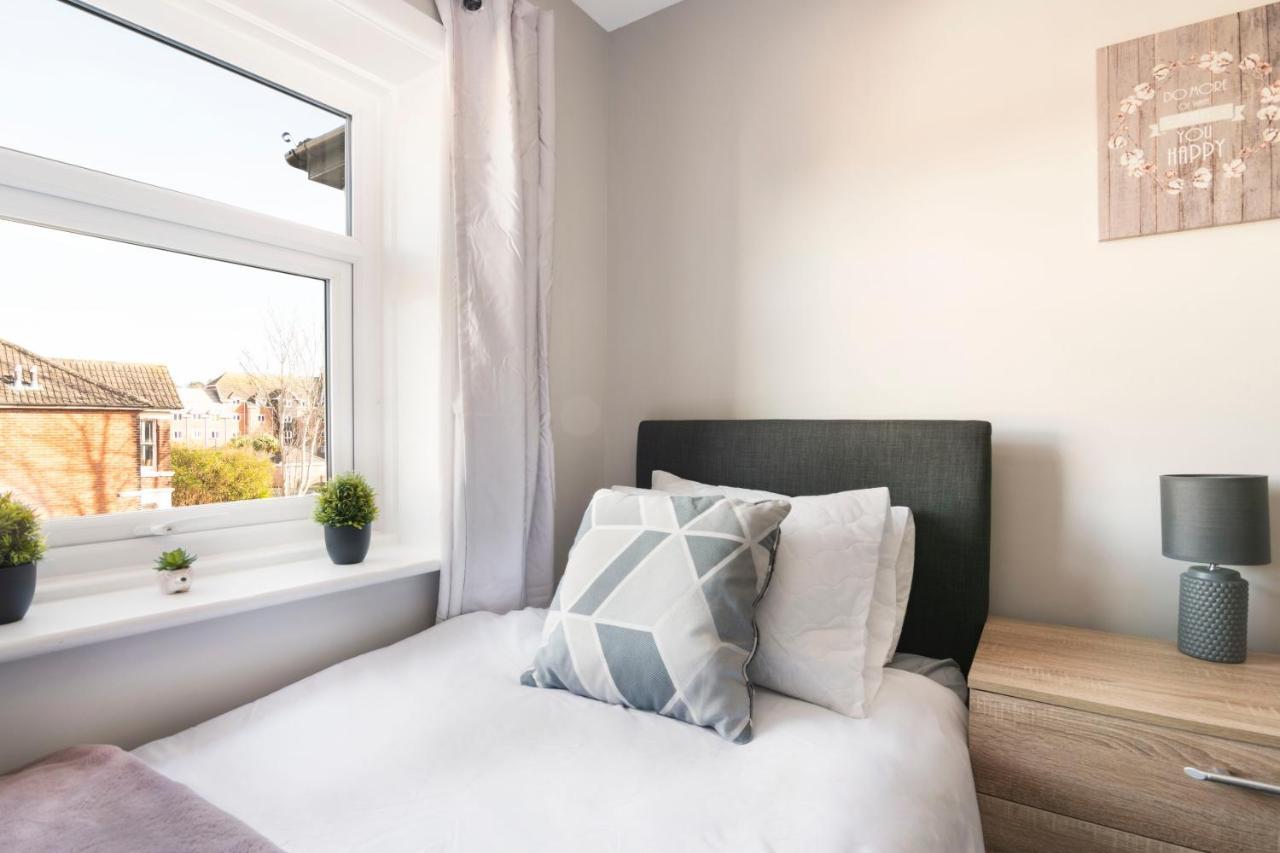 Apartment Spacious 3 Bed House, Netflix, Garden, Parking Southampton