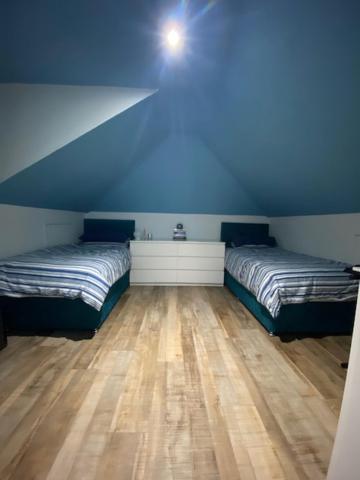 The House - * Southampton