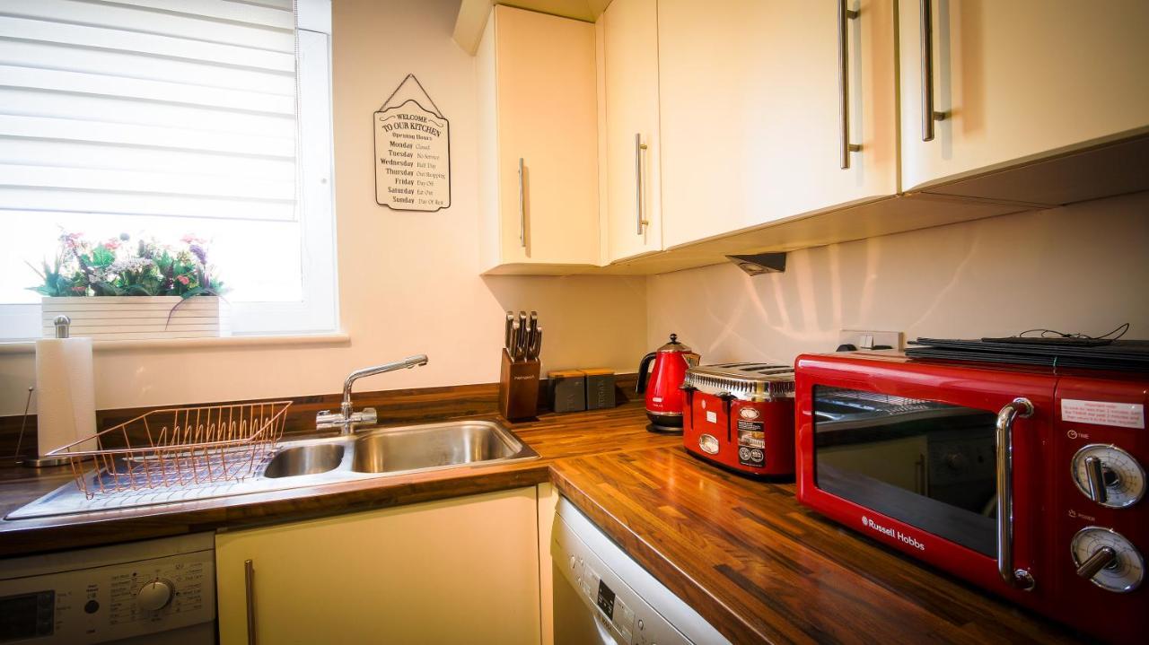 High Street - 2bd - King Beds - Parking - Wise * Southampton
