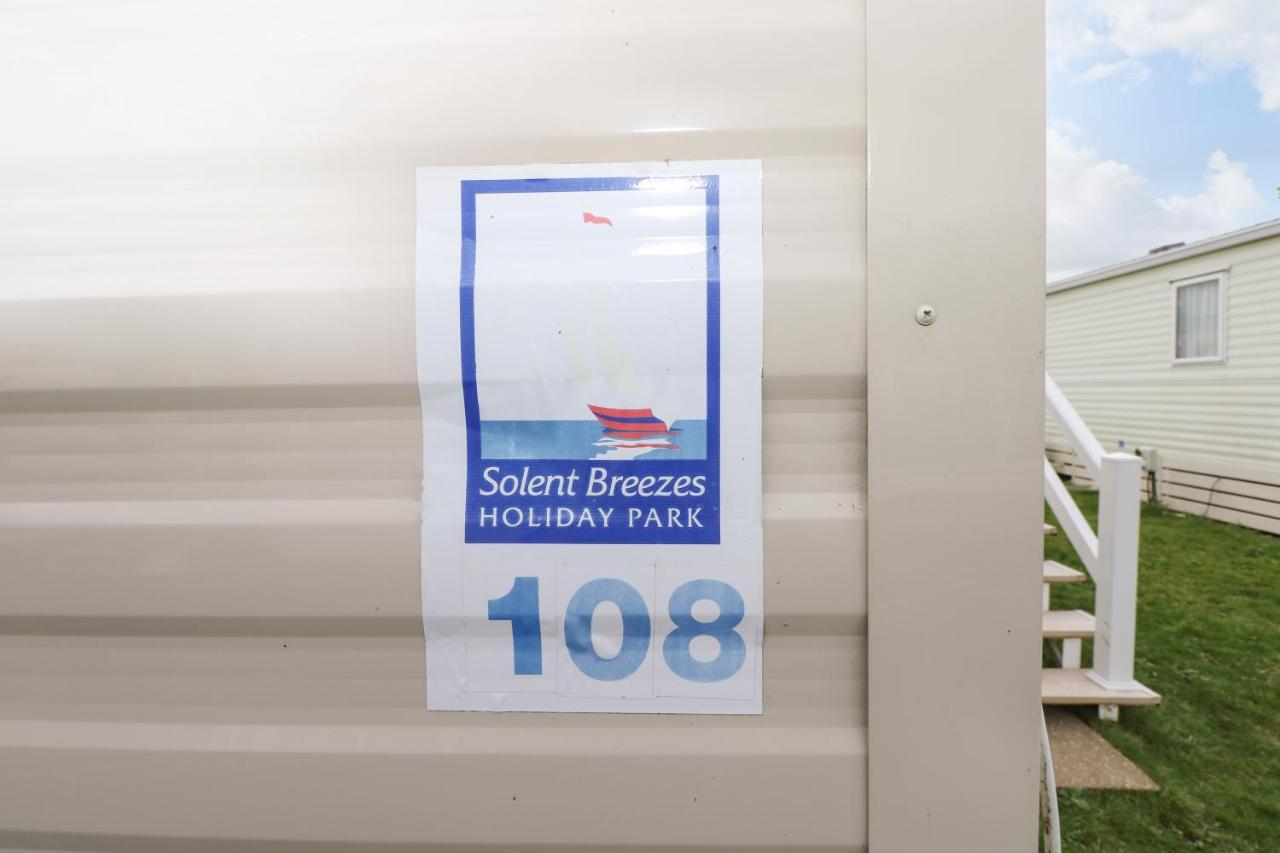 Holiday home Solent Breezes, Caravan 108 Southampton