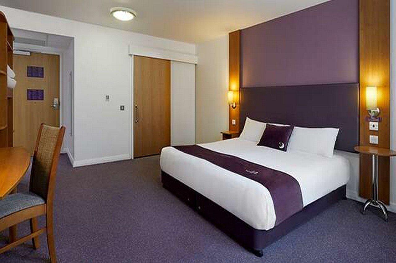 Premier West Quay 3* Southampton