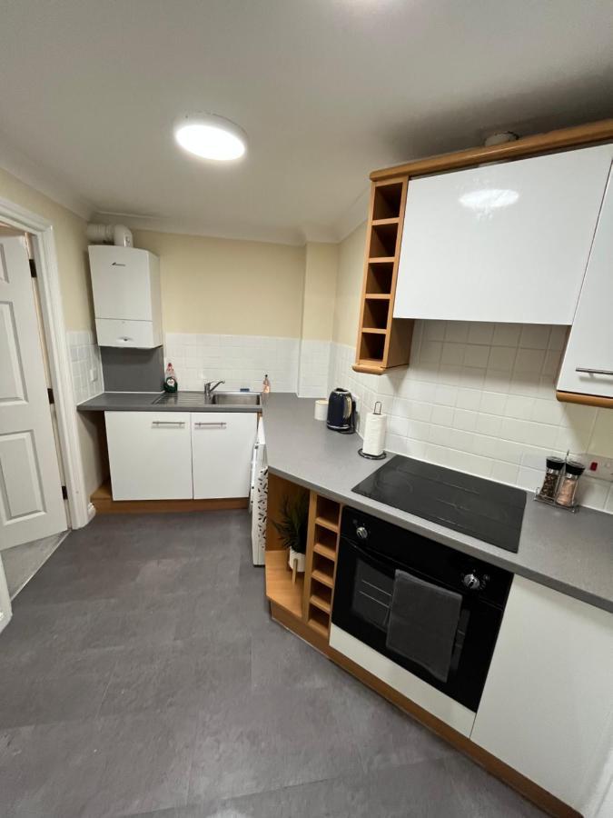 Archers 2 Bedrooms, Balcony, 2 Bathrooms, Free Parking, Wifi Apartment Southampton