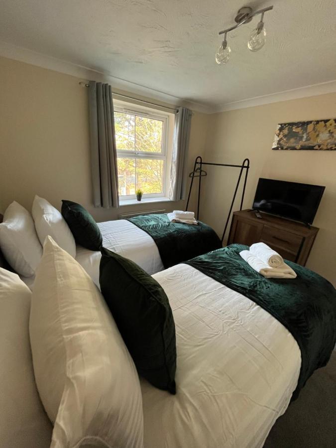 Archers 2 Bedrooms, Balcony, 2 Bathrooms, Free Parking, Wifi Southampton
