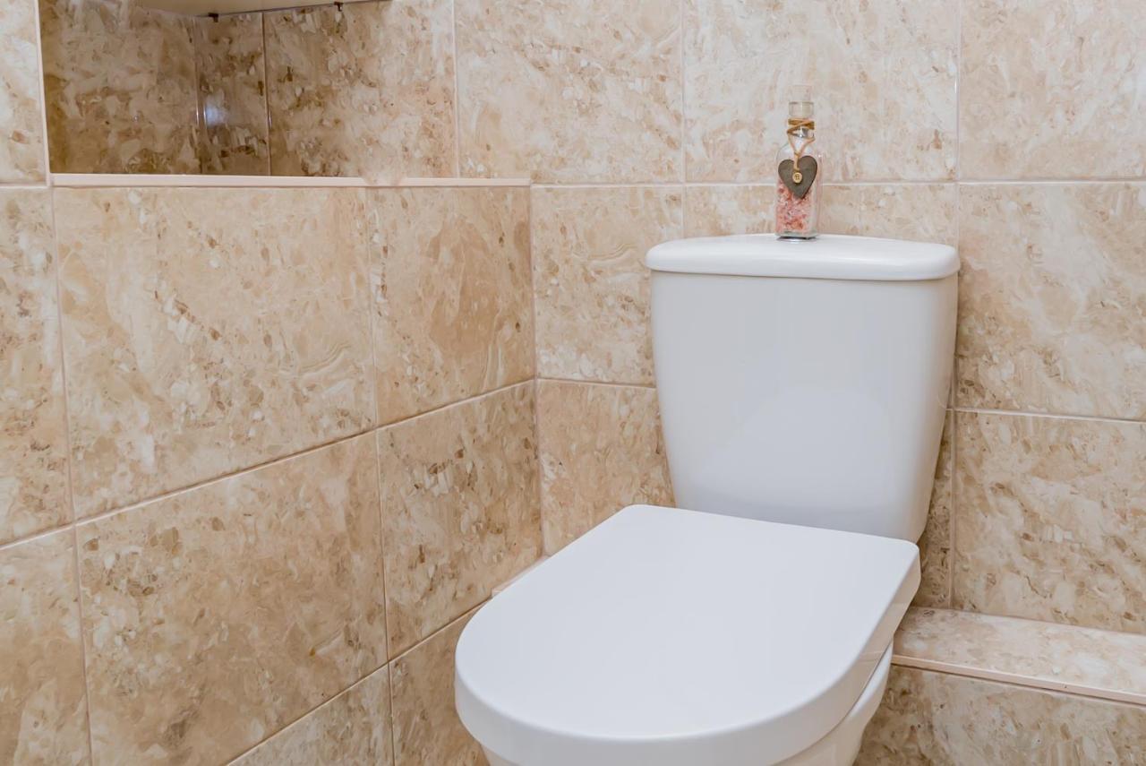 Guest house Shirley House: Self-catering Near Hospitals *