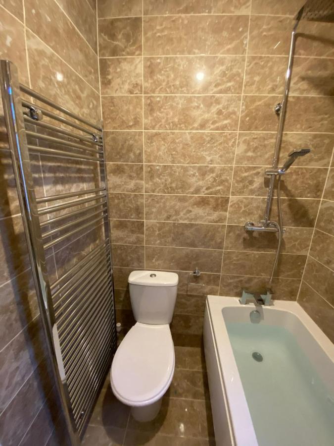 Shirley House: Self-catering Near Hospitals Guest house