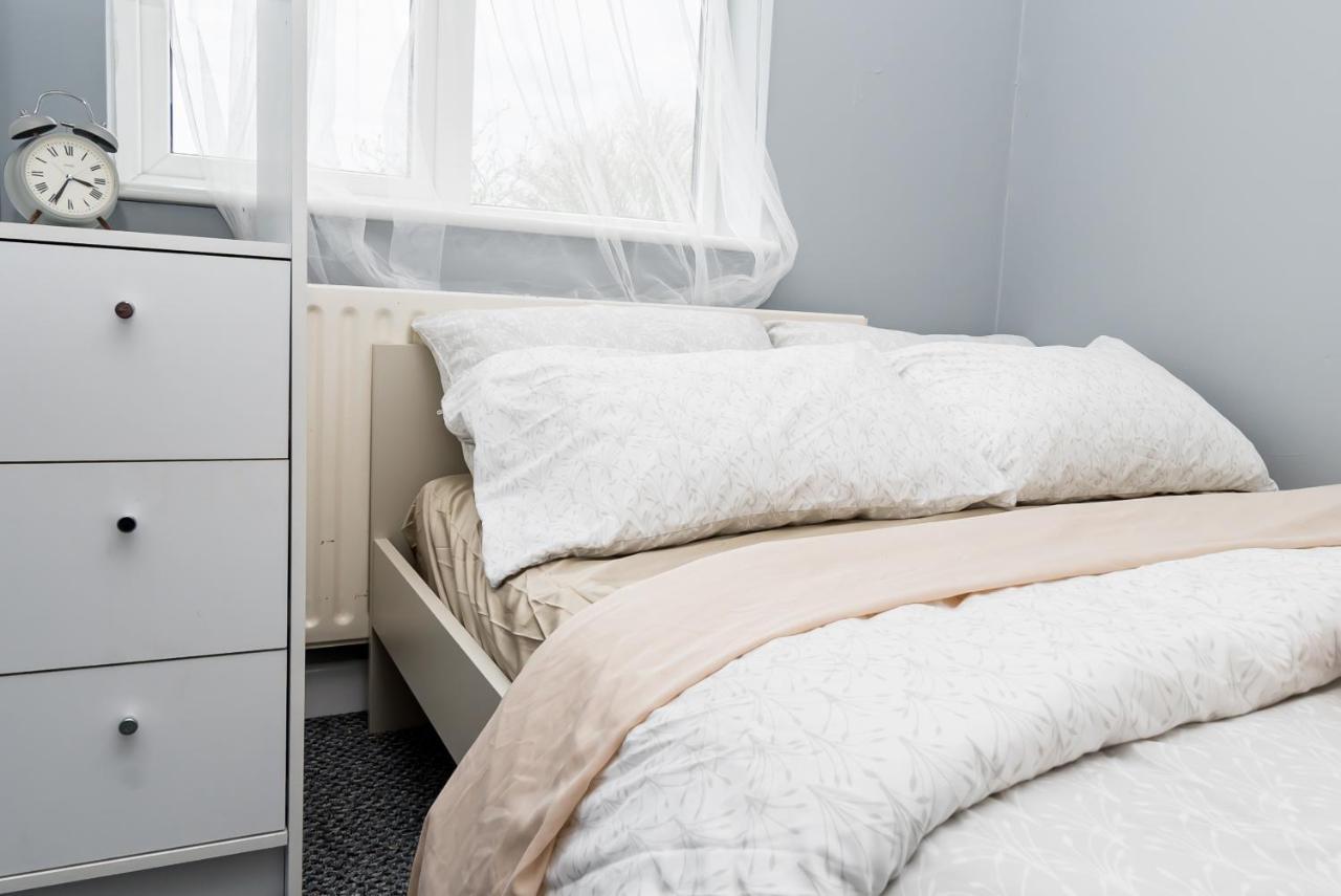 Shirley House: Self-catering Near Hospitals Guest house