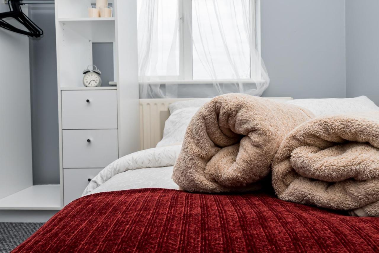 Shirley House: Self-catering Near Hospitals *