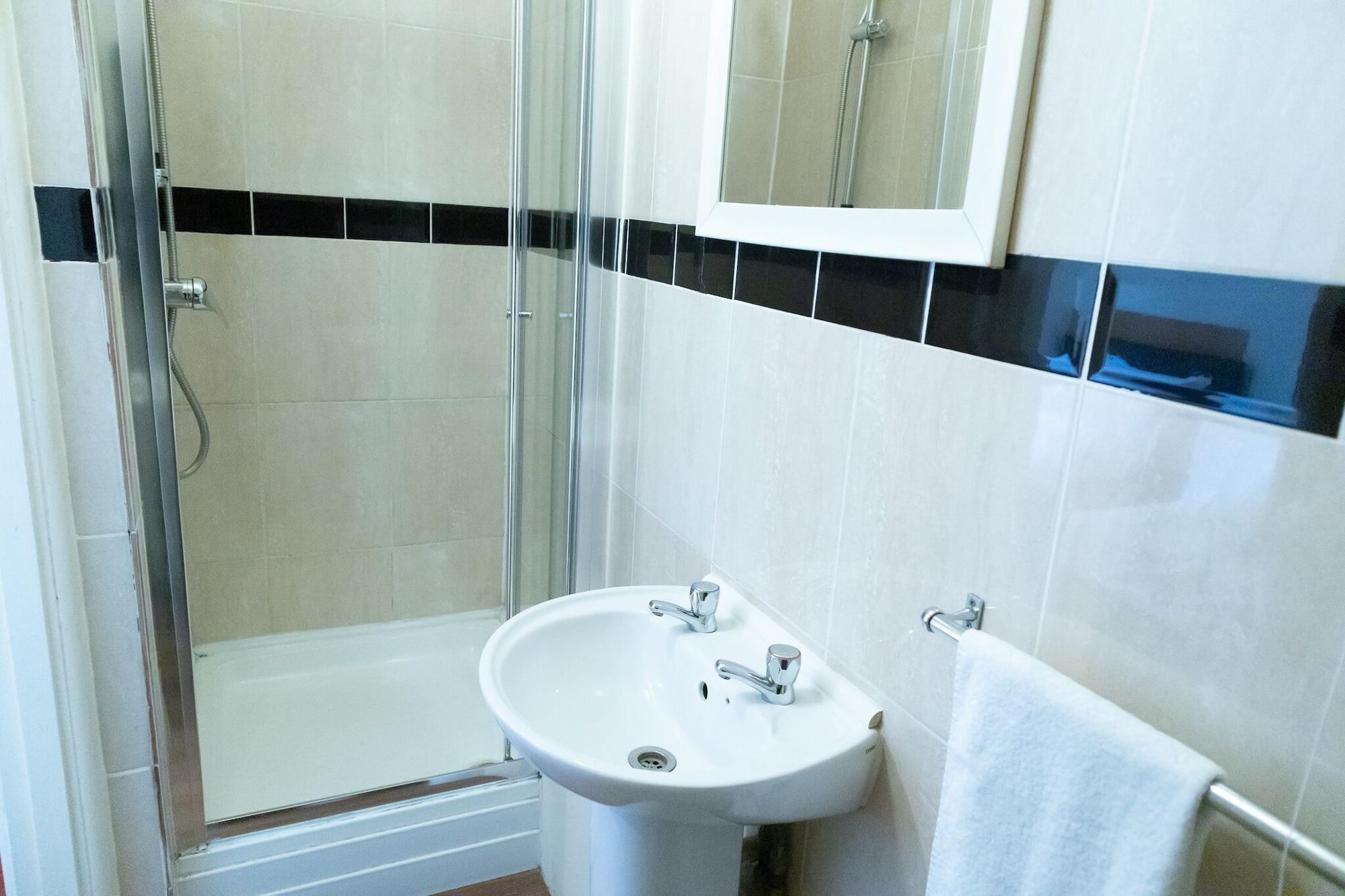 Addenro House 3* Southampton
