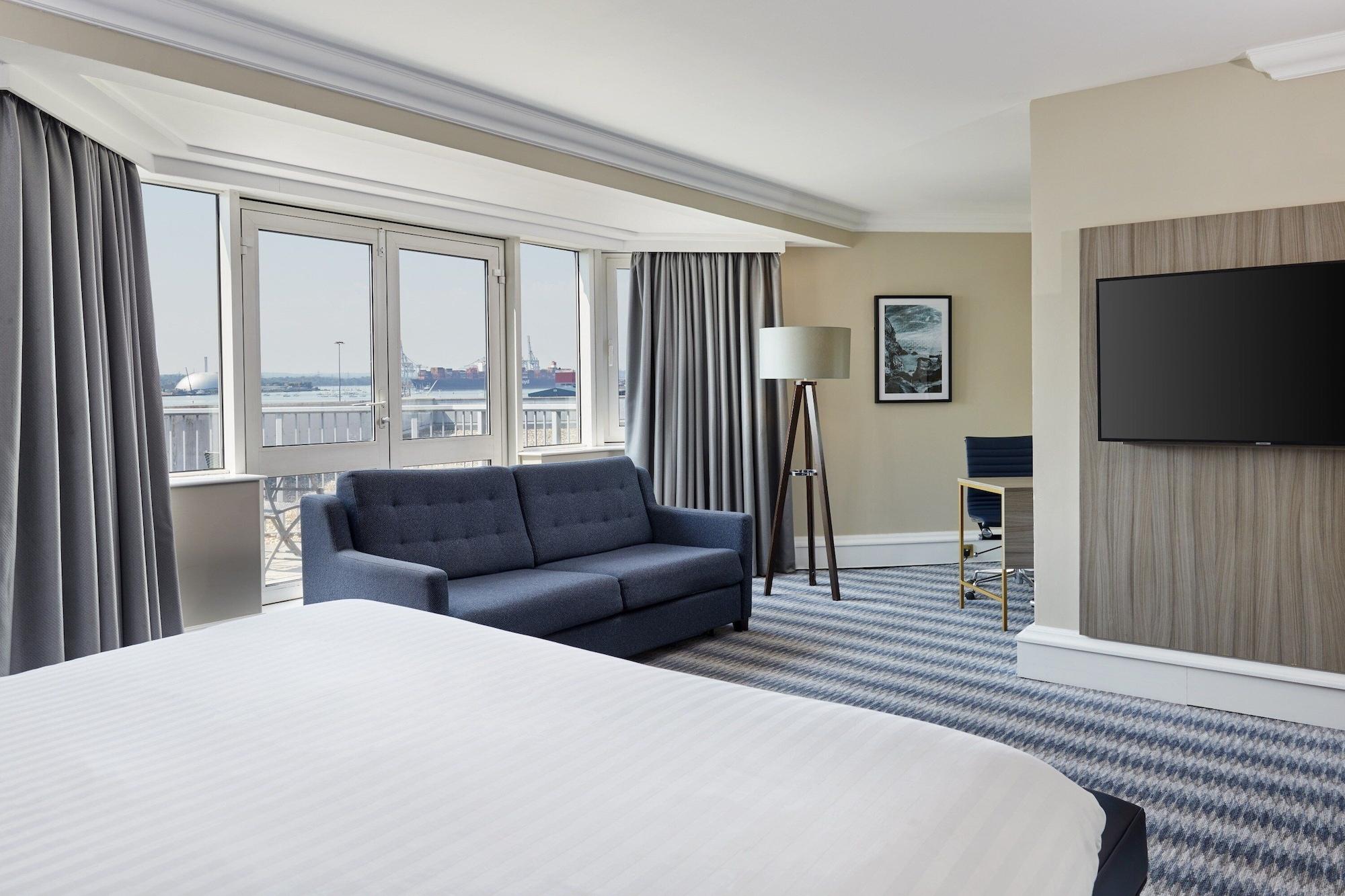 Leonardo Royal Grand Harbour Hotel 4*