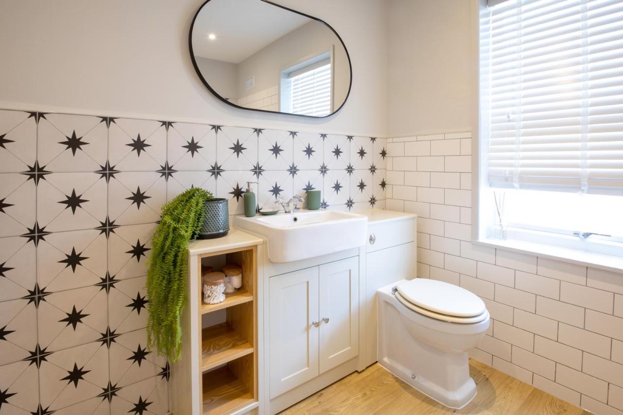 The Hideout - Free Parking Apartment *