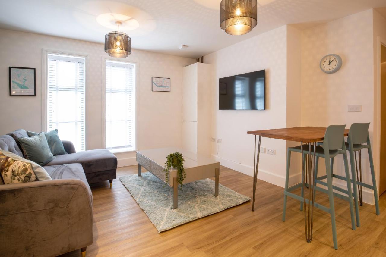 Orchard Point Apartment *