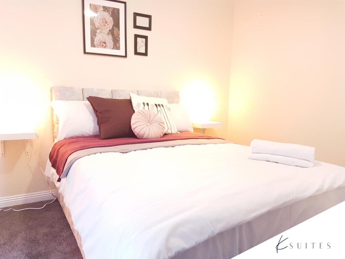 K Suites - Vokes House - Free Parking Apartment