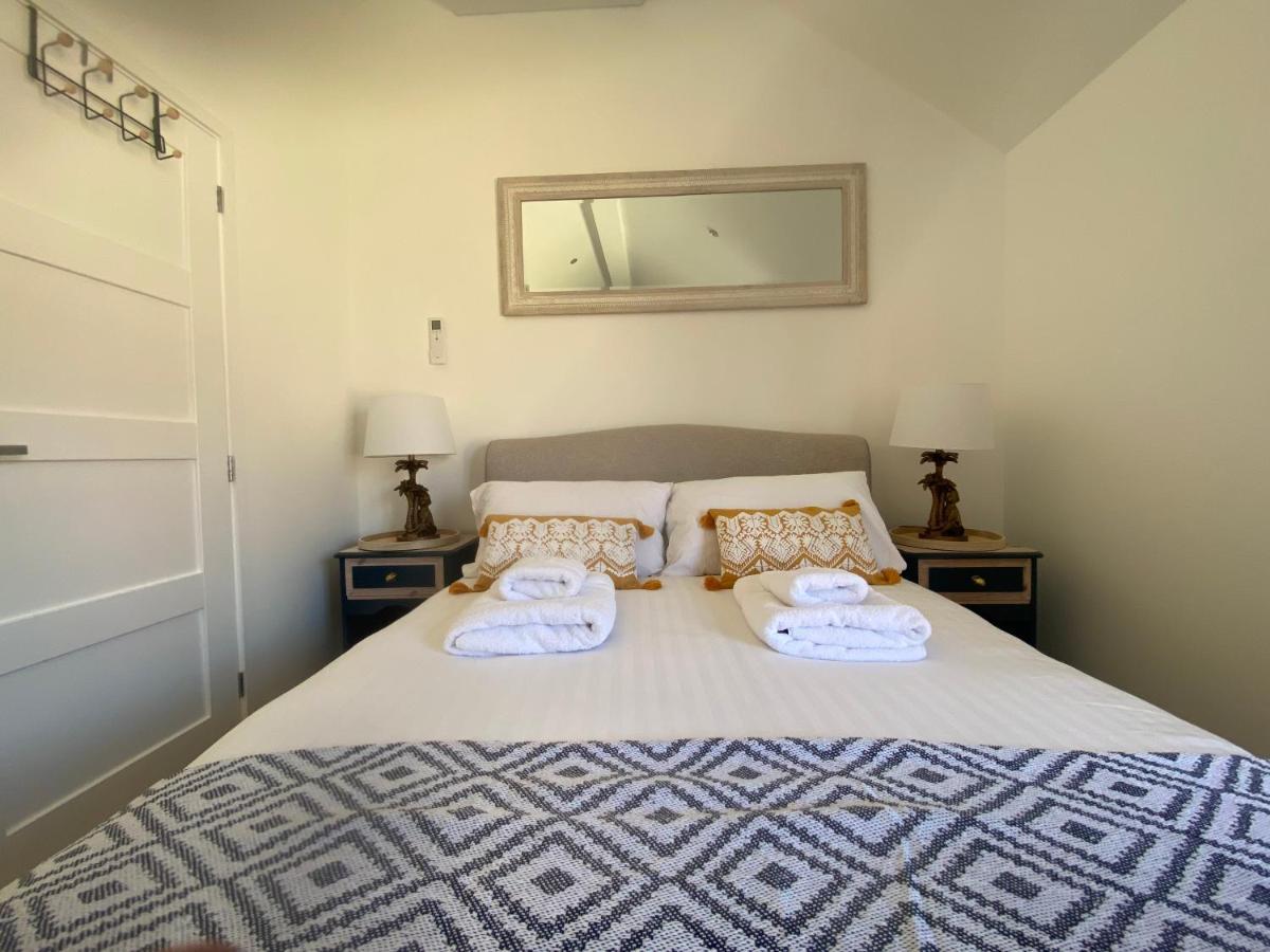 Little - Beautiful Modern Open Plan Holiday home Southampton