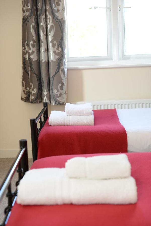 Centre Townhouse Sleeps 9 With Free Parking! Holiday home Southampton