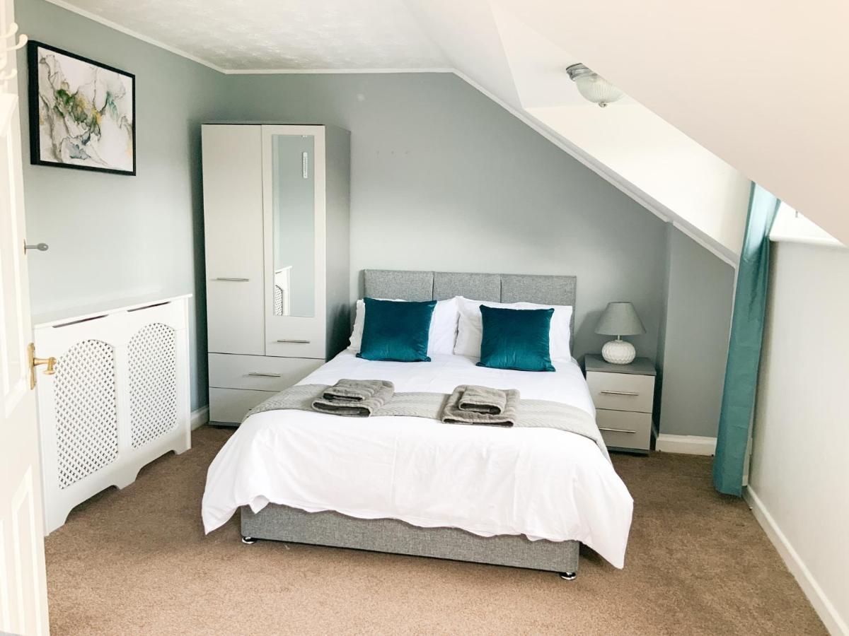 Holiday home Thornbury House *