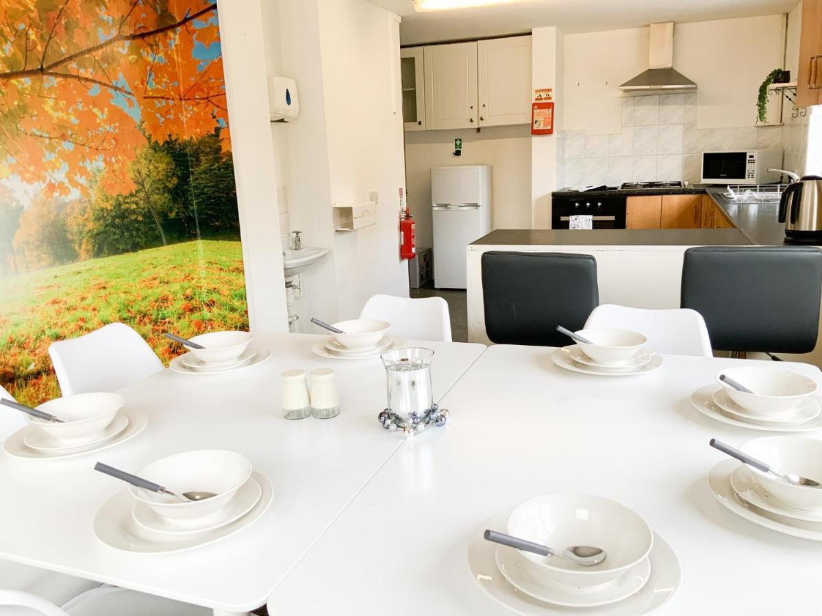 Holiday home Thornbury House *