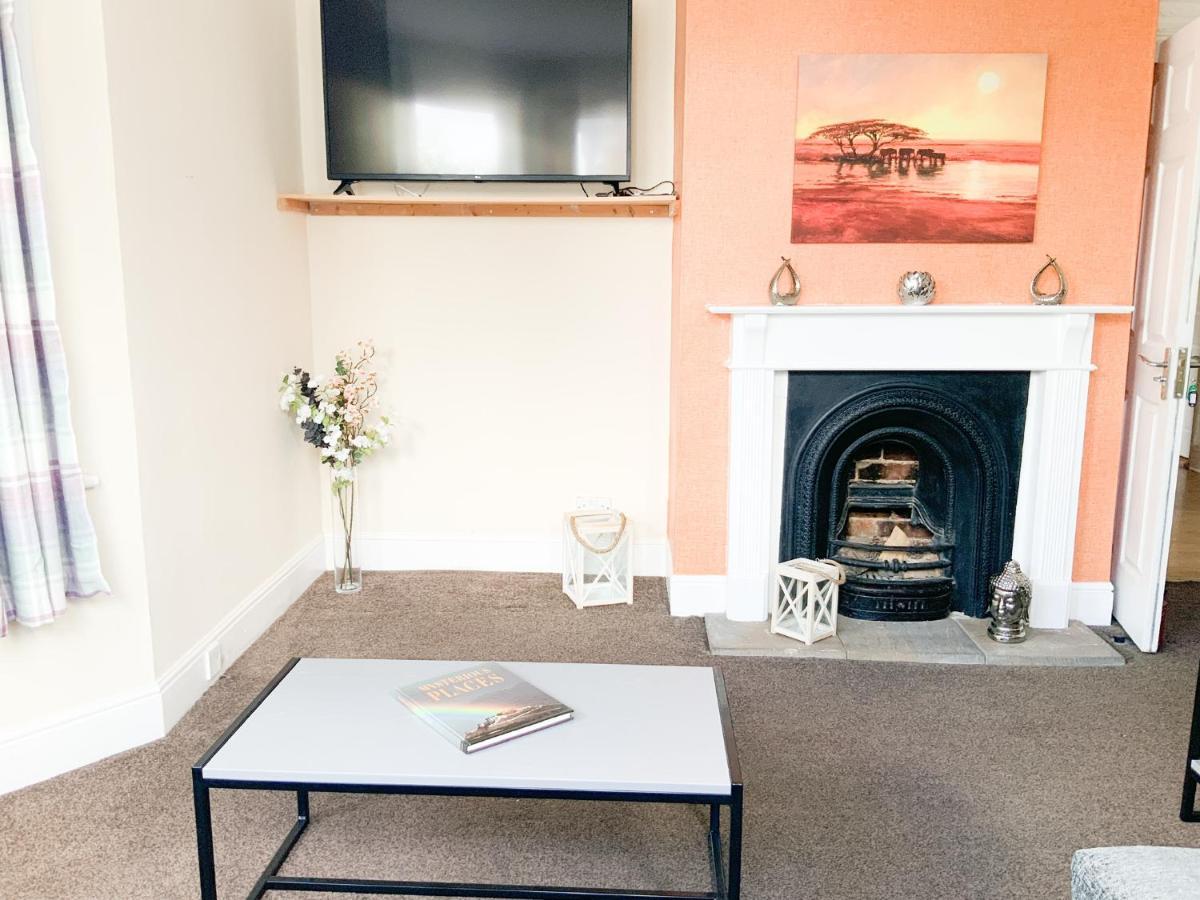 Holiday home Thornbury House