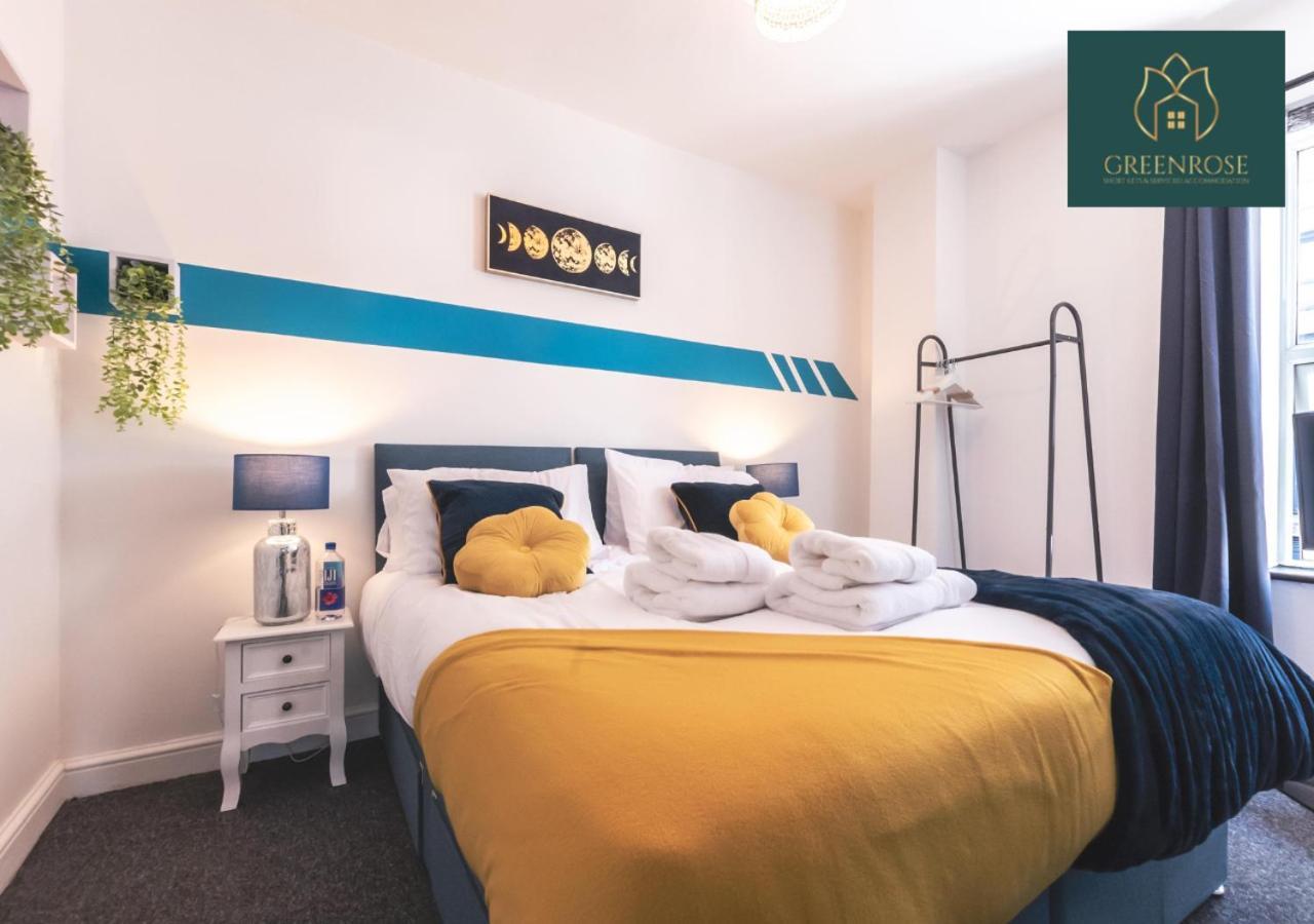 Apartment Centre By Greenrose Serviced With Comfortable Kingsize Bed, Trainstation *