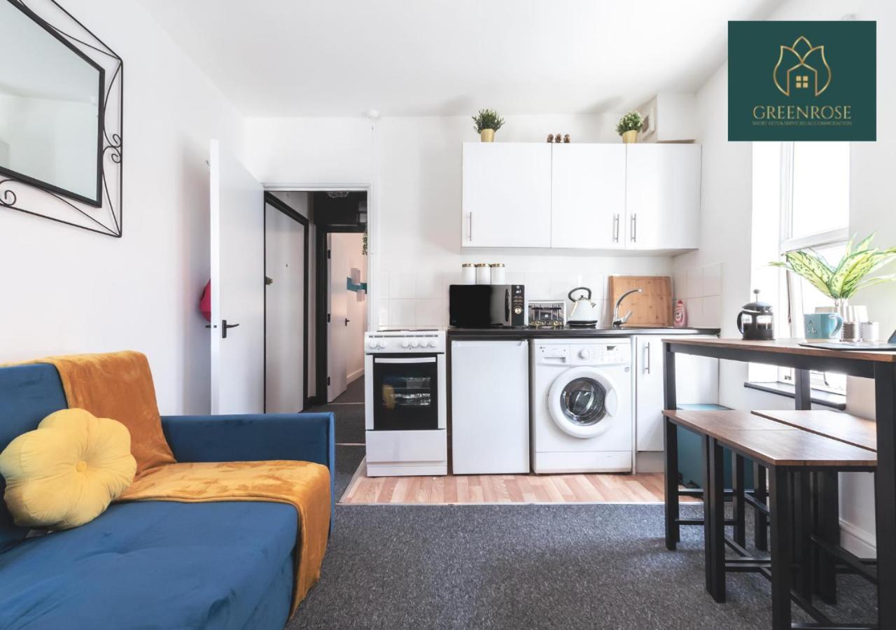 Apartment Centre By Greenrose Serviced With Comfortable Kingsize Bed, Trainstation Southampton