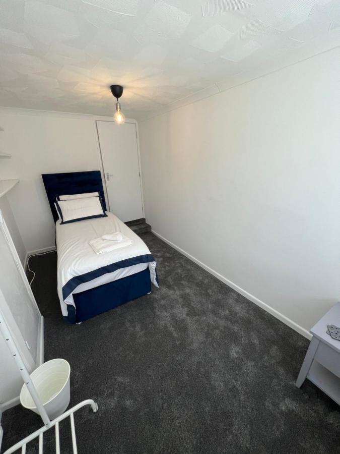 Serene Next To General Hospital * Southampton