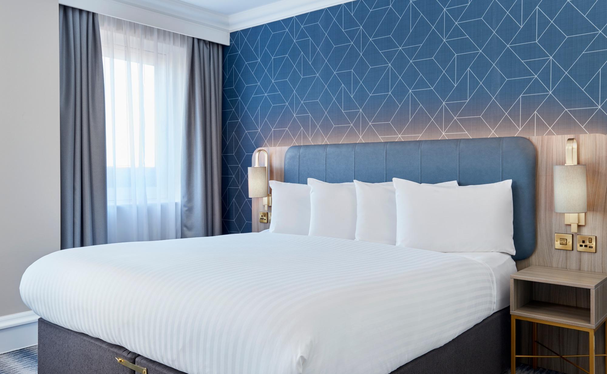 Leonardo Royal Grand Harbour 4* Southampton