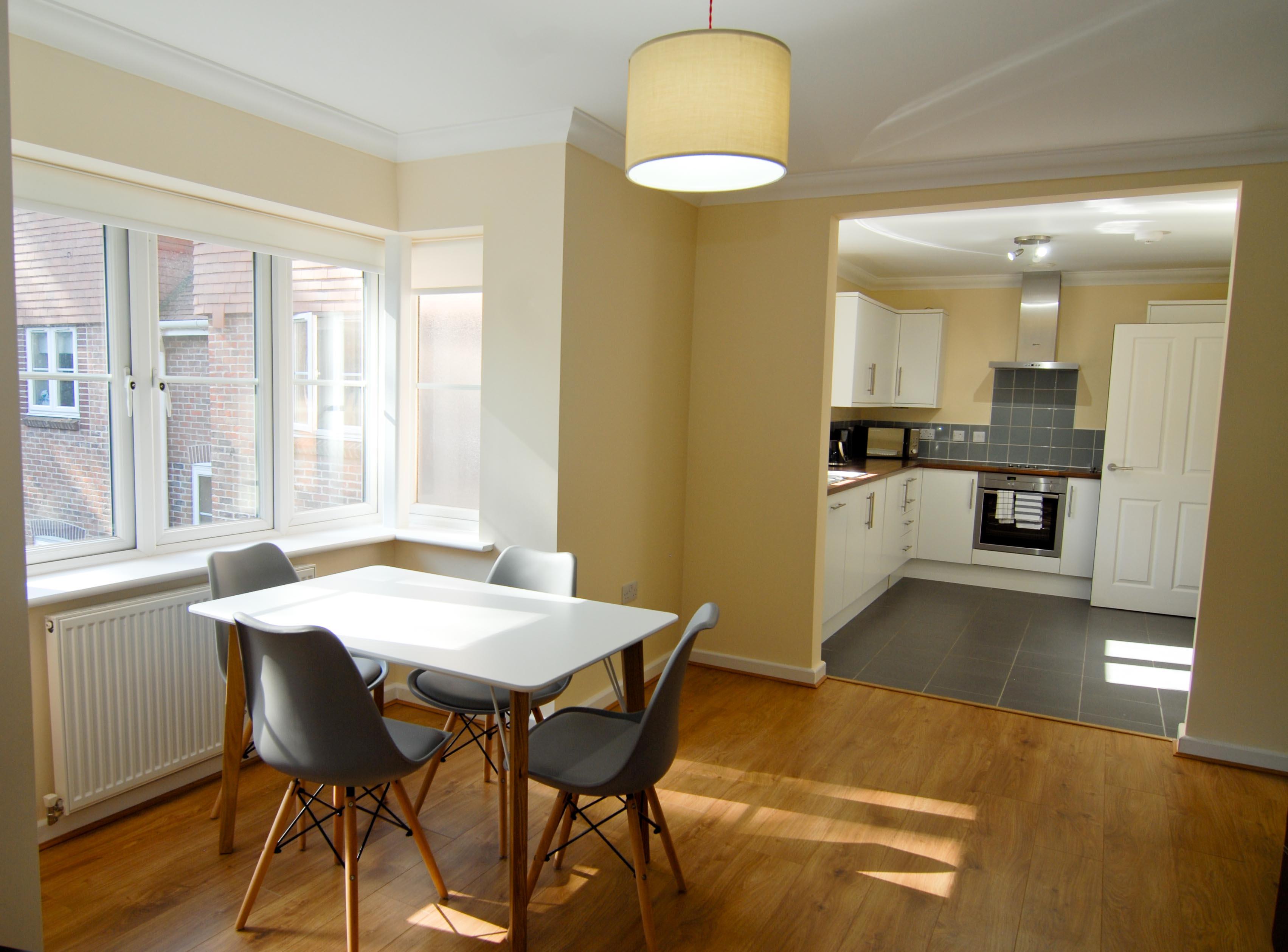 And Roof Serviced Apartment