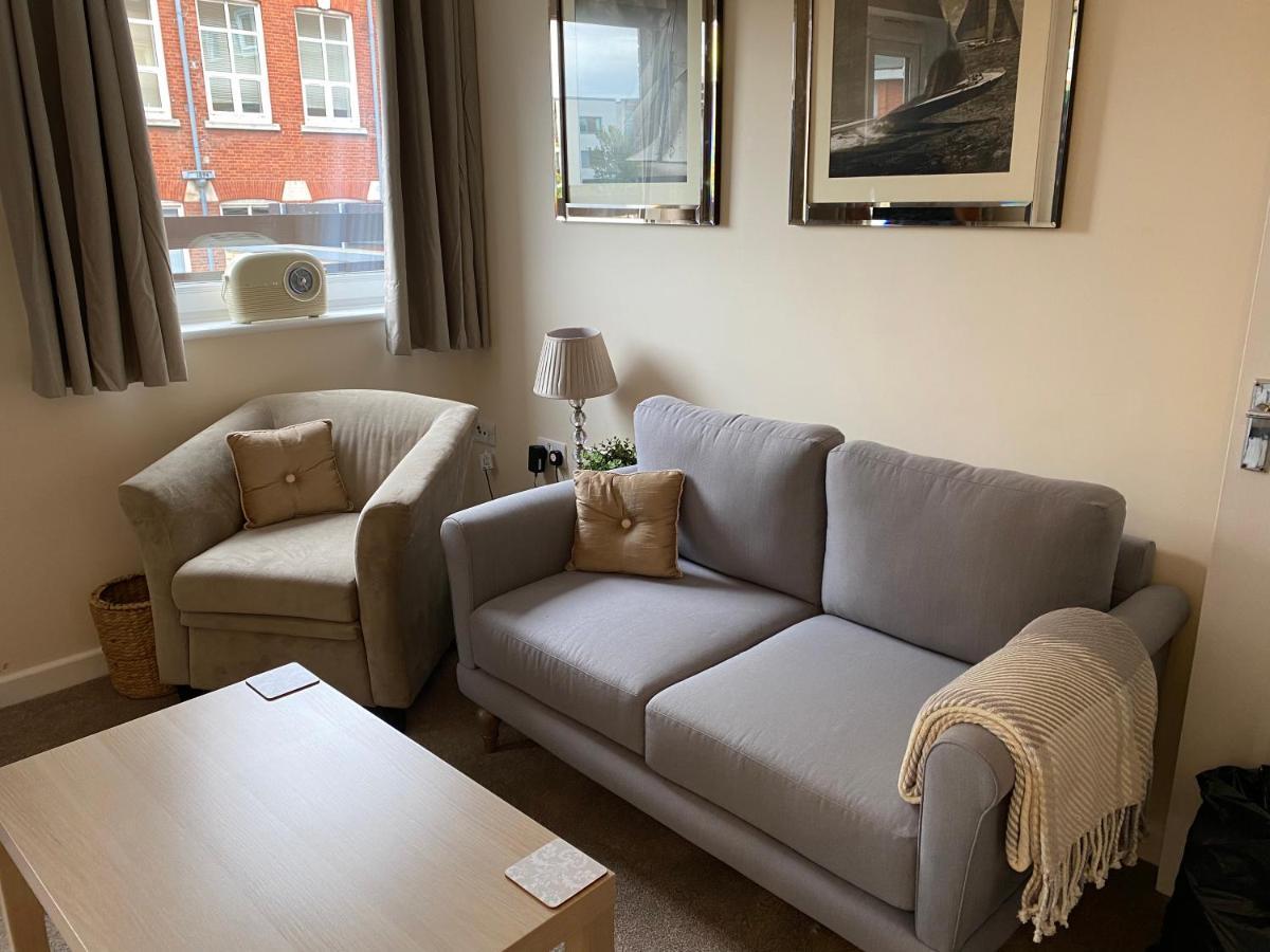 Number 10 Serviced - Chapel Apartment Southampton