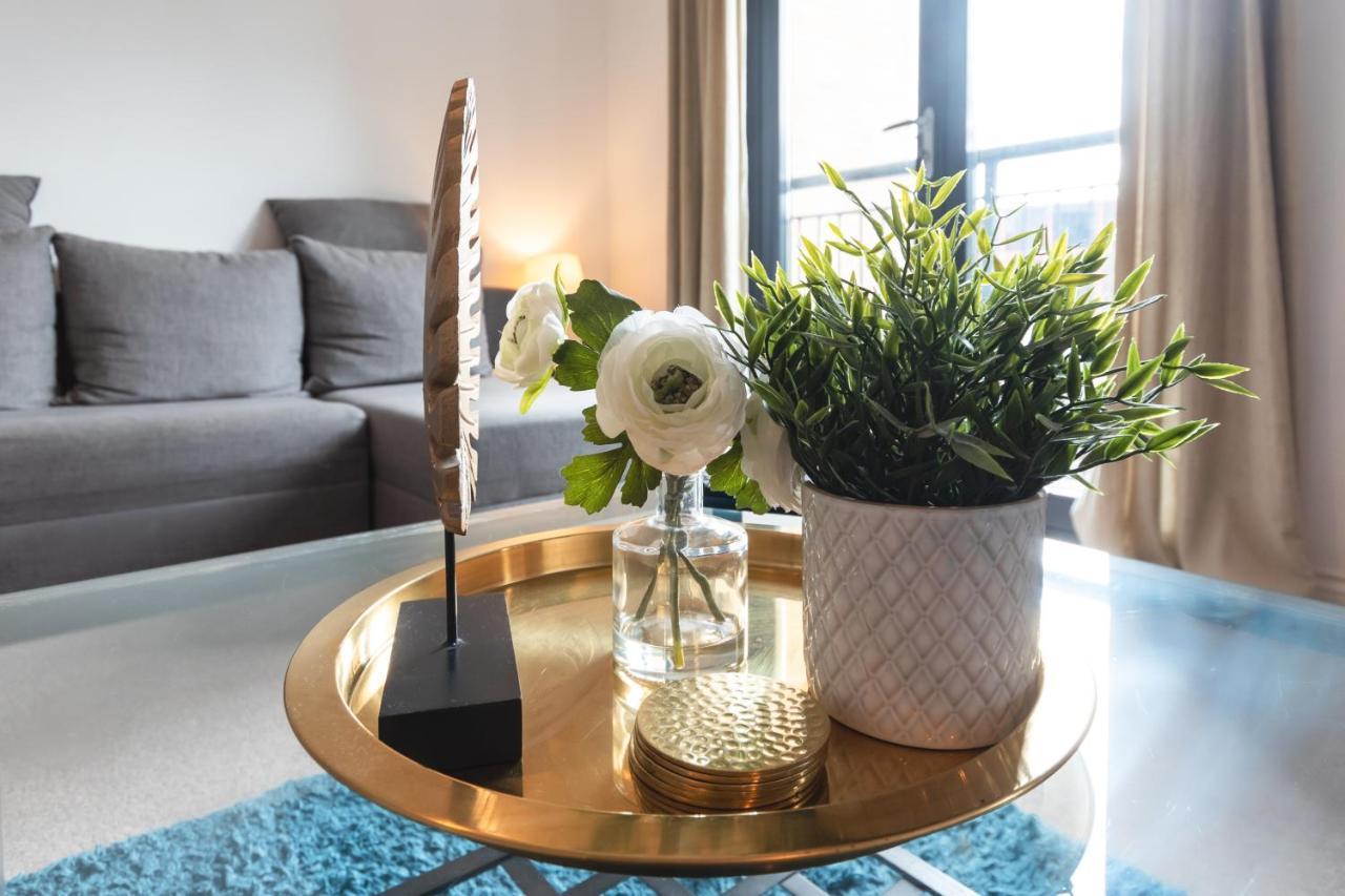 Spacious Comfort Haven: 2-bed Smart With Free Parking