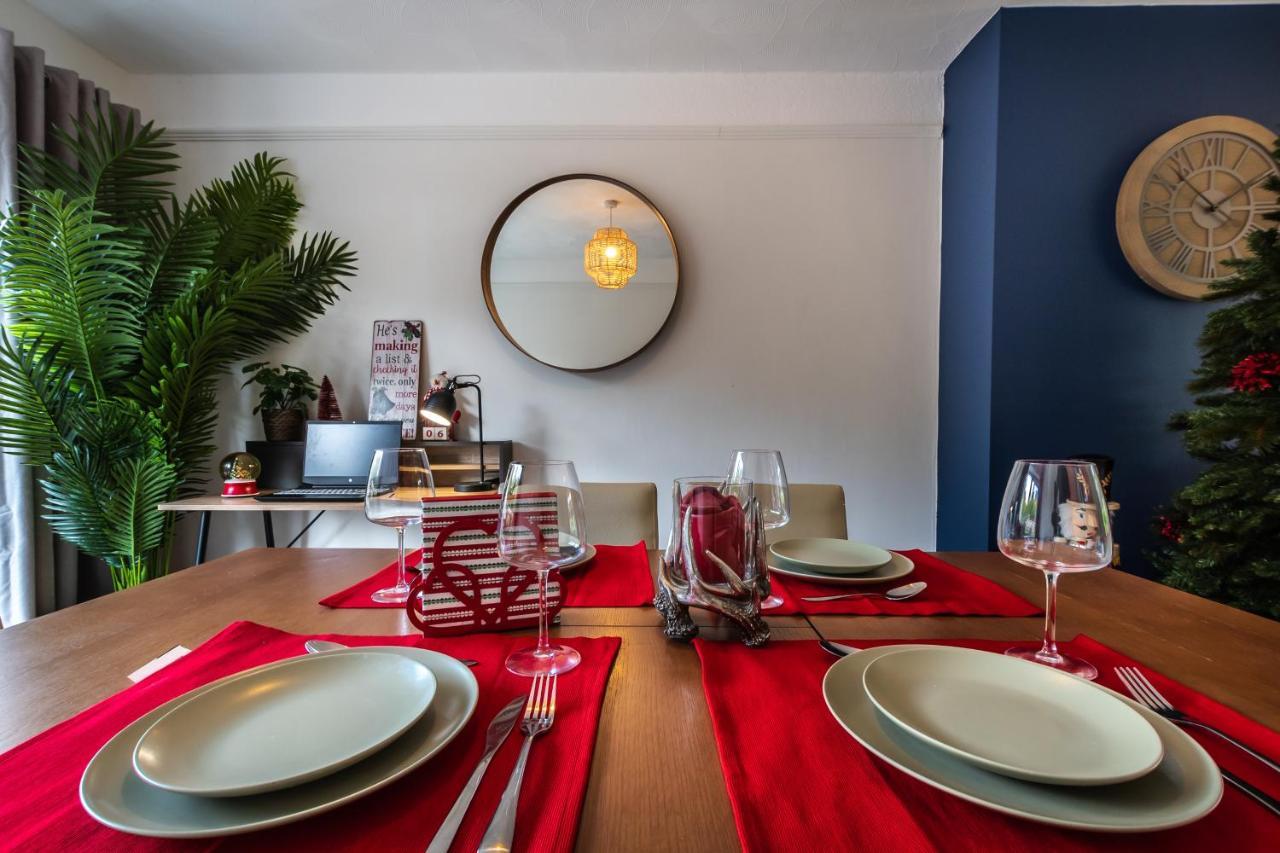 3 Bedrooms House Ideal For Long Stays! Chalé *