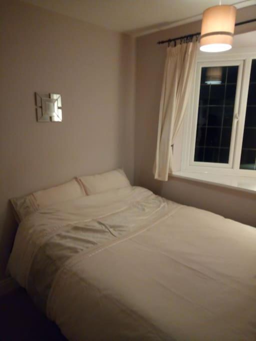 The Retreat, A Luxury Riverside & Garden Holiday home *